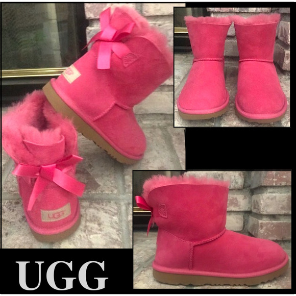 UGG Other - UGG Kids MIni Bailey Bow II Suede Boots Youth Sz 4